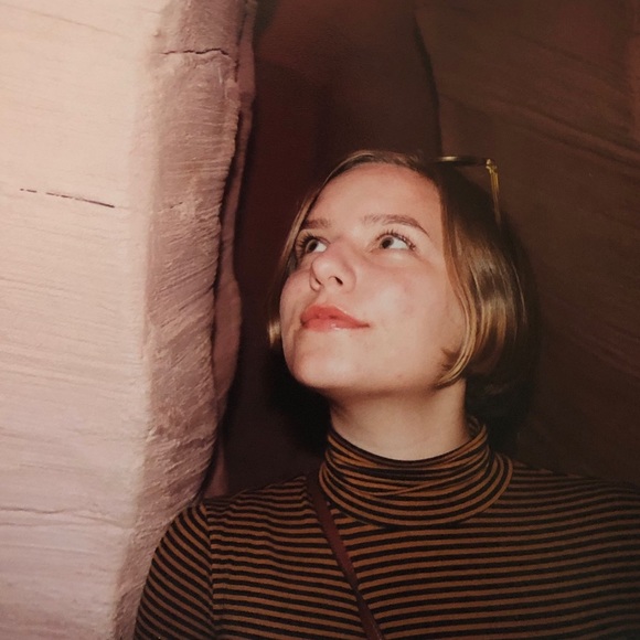 Meet your Posher, Anna - Picture 1 of 1